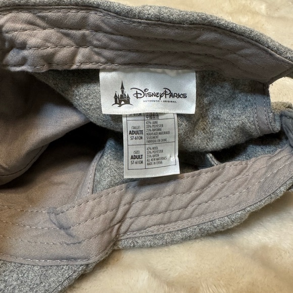Disney Gray Cap with Iconic Embroidery - Picture 3 of 5